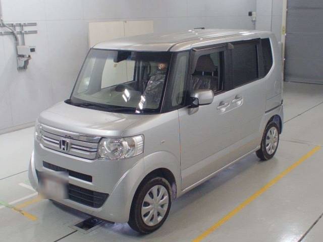 51 HONDA N BOX JF1 2016 г. (CAA Chubu)